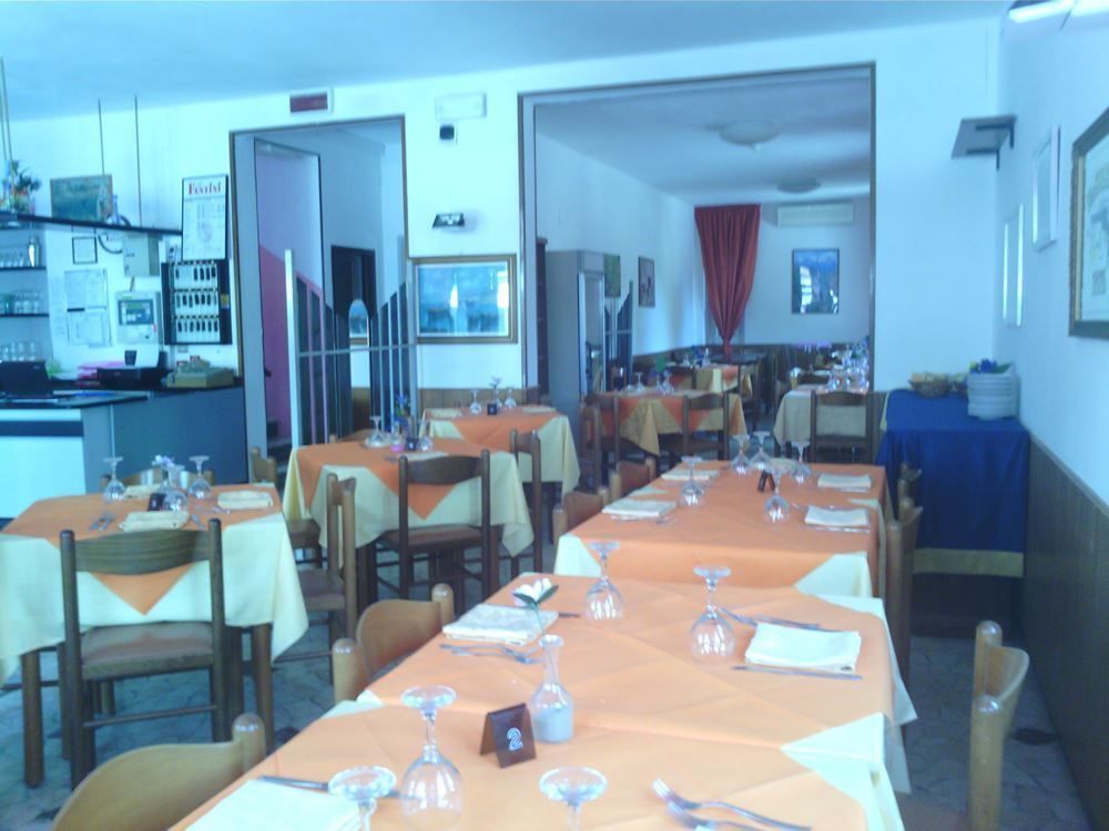 Hotel Rosa Rimini Bagian luar foto